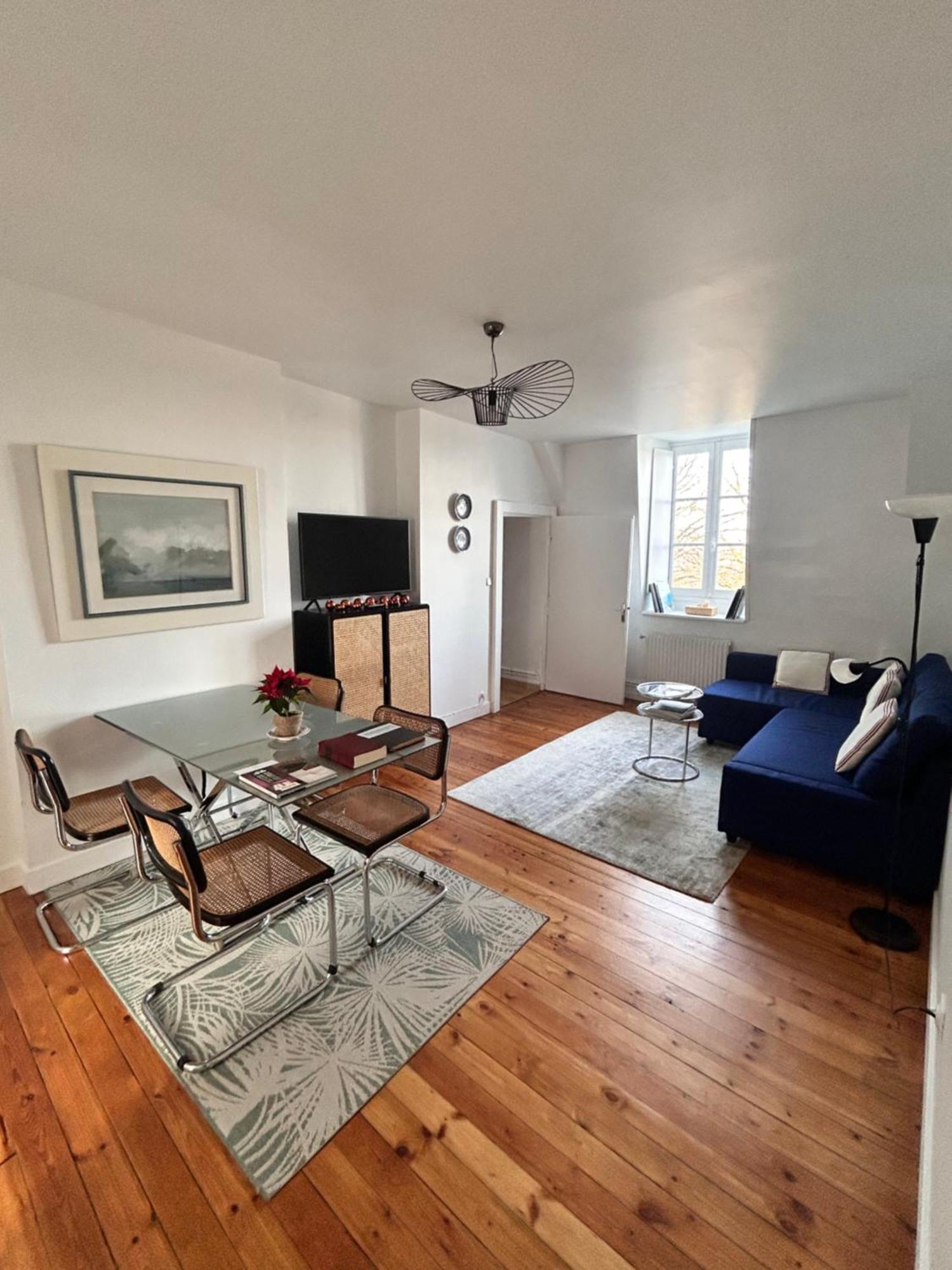 Demeure Jousset Des Berries Apartment Le Mans Bagian luar foto